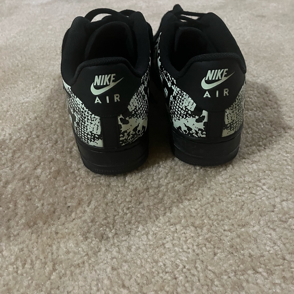 Black Custom Airforces - Picture 3 of 5